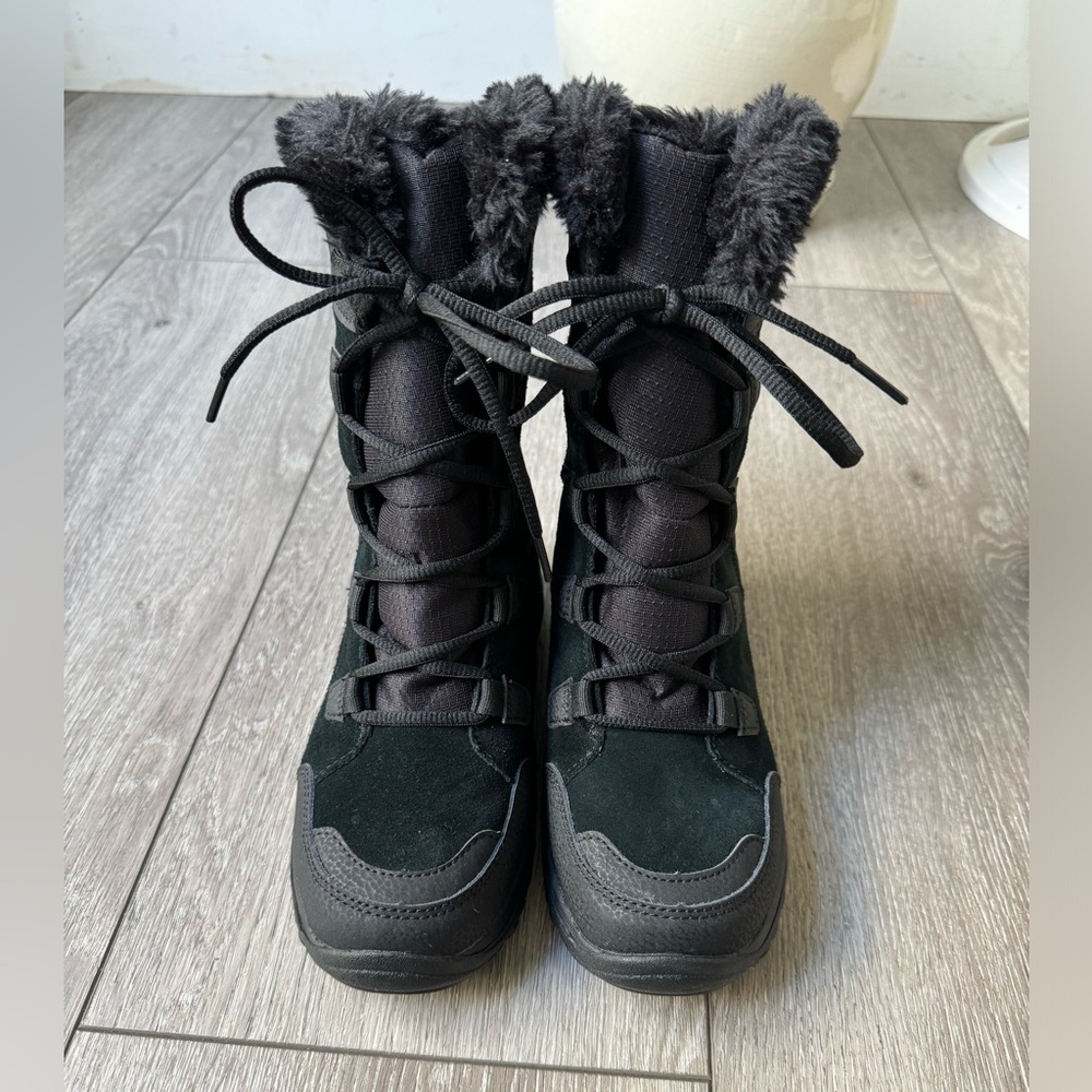 Columbia Ice Maiden II Boots Waterproof Quilted Shearling Trim Black Women S6